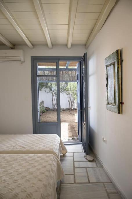 Beachfront 2Br Apartment - Free Parking Livadi (Serifos) Exterior foto