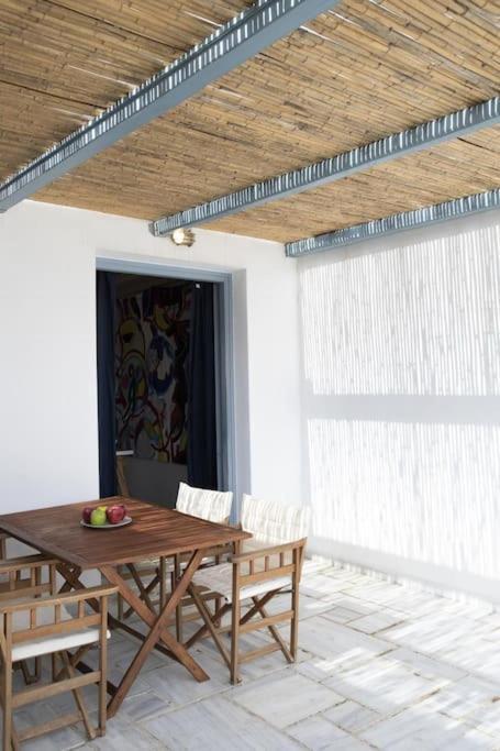 Beachfront 2Br Apartment - Free Parking Livadi (Serifos) Exterior foto